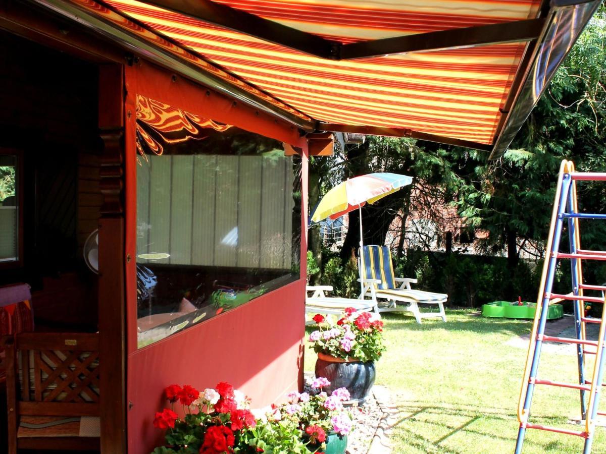 Pretty Bungalow In Neubukow With Garden, Roof Ngoại thất bức ảnh